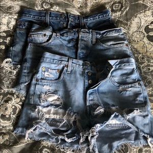 LEVI’S cutoffs bundle